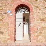 Piccolo Borgo Nonna Nella Zb Lägenhet