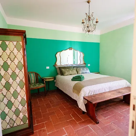 Piccolo Borgo Nonna Nella Zb